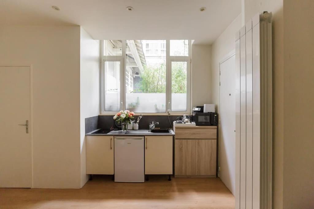 Charming Studio In A Courtyard In Paris Extérieur photo